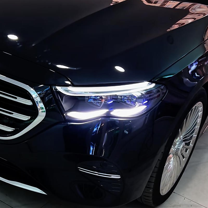 奔驰E300三代刀锋日行灯 奔驰E300三代刀锋日行灯